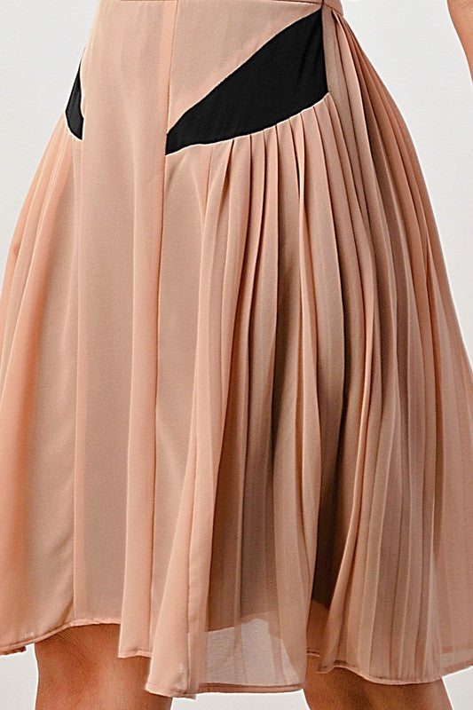 Color Blocked Pleated Fashion Dress